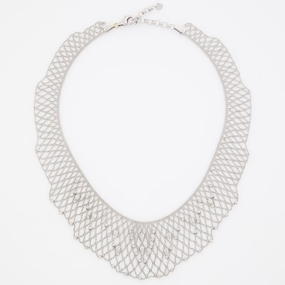 Lot 1089 - White Gold and Diamond Lace Collar Necklace