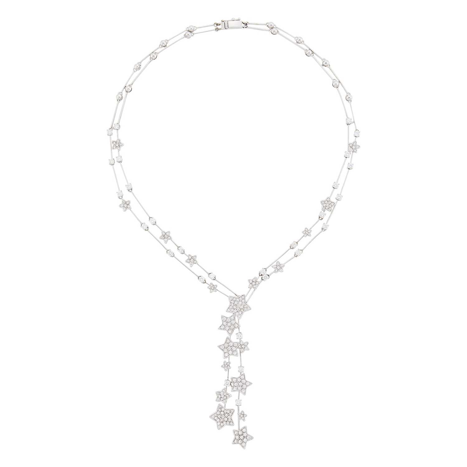 Lot 41 - White Gold and Diamond Star Fringe Necklace