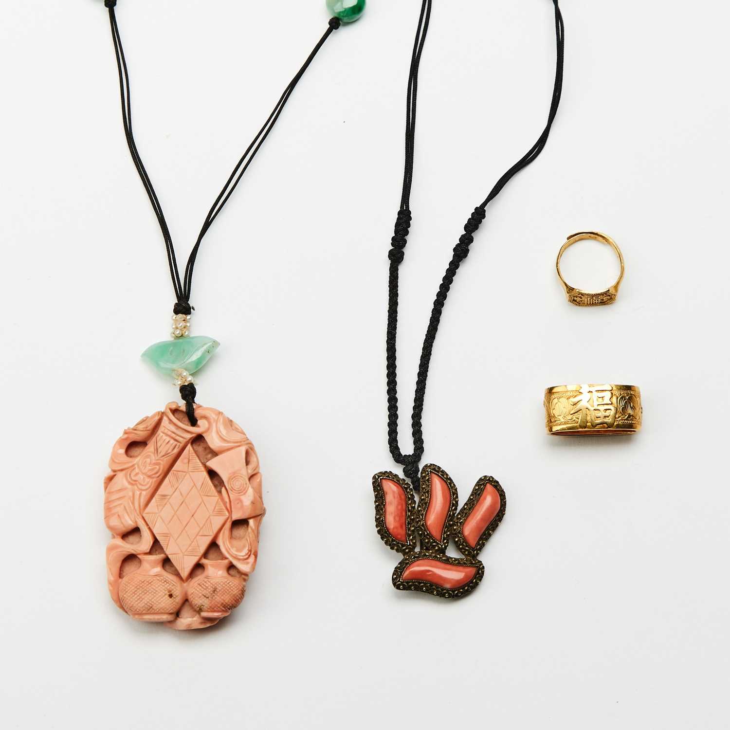 Lot 553 - A Group of Chinese Gold and Coral Jewelry Articles