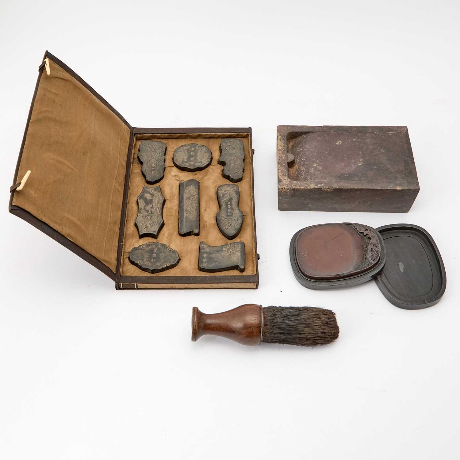 Lot 598 - A Chinese Scholarly Assortment
