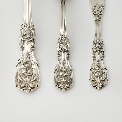 Lot 36 - Reed & Barton Sterling Silver 'Francis I' Pattern Flatware Service