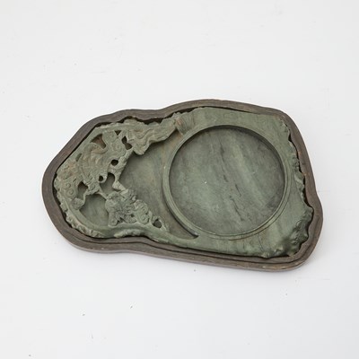 Lot 111 - A Chinese 'Dragon' Inkstone