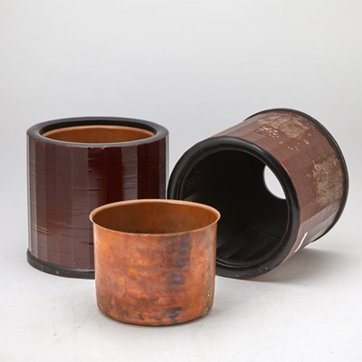 Lot 87 - Pair of Japanese Red and Black Lacquer Hibachi