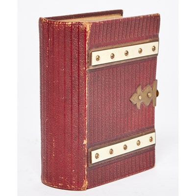 Lot 38 - A Civil War Era Album of Cartes de Visite, featuring many of Barnum's Celebrities
