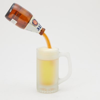 Lot 59 - Group of Four Geoffrey Rose Frozen Moments Resin Drinks