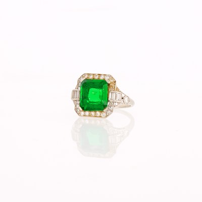 Lot 1121 - Platinum, Simulated Emerald and Diamond Ring