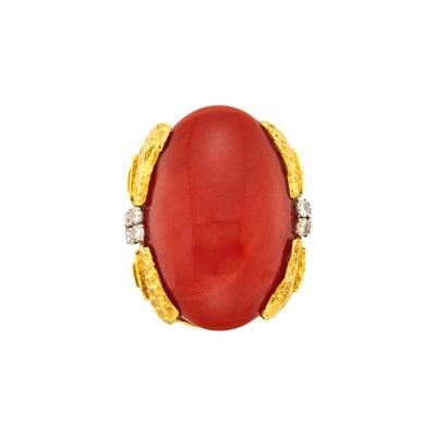 Lot 8 - David Webb Hammered Gold, Platinum, Oxblood Coral and Diamond Ring