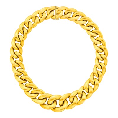 Lot 1104 - Gold Curb Link Necklace