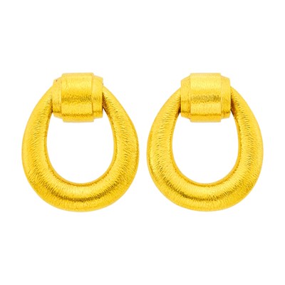 Lot 56 - David Webb Pair of Hammered Gold Door Knocker Earclips