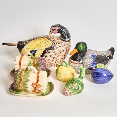 Lot 150 - Group of Majolica Serving Articles