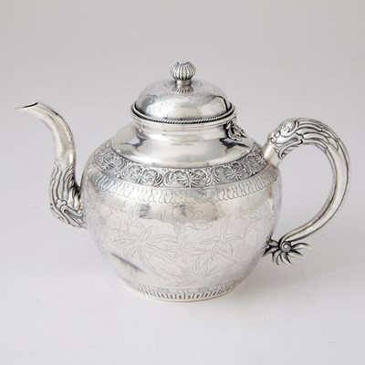 Lot 112 - Chinese Export Silver Teapot