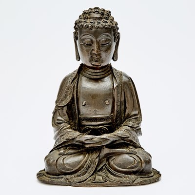 Lot 62 - A Chinese Cast Bronze Figure of Seated Buddha