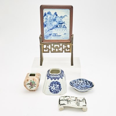 Lot 251 - Five Chinese Porcelain Scholarly Objects