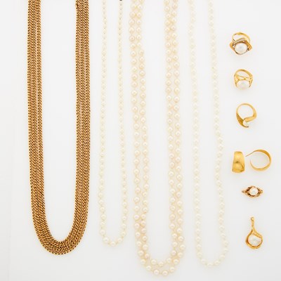 Lot 1283 - Group of Gold, Freshwater and Cultured Pearl Jewelry