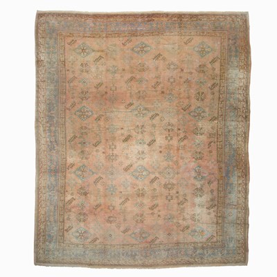 Lot 390 - Oushak Carpet