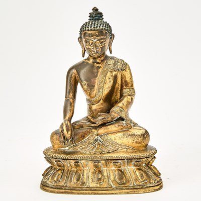 Lot 581 - A Chinese Parcel Gilt Bronze Figure of Shakyamuni