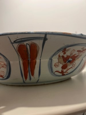 Lot 197 - A Large and Unusual Chinese Kraak Charger