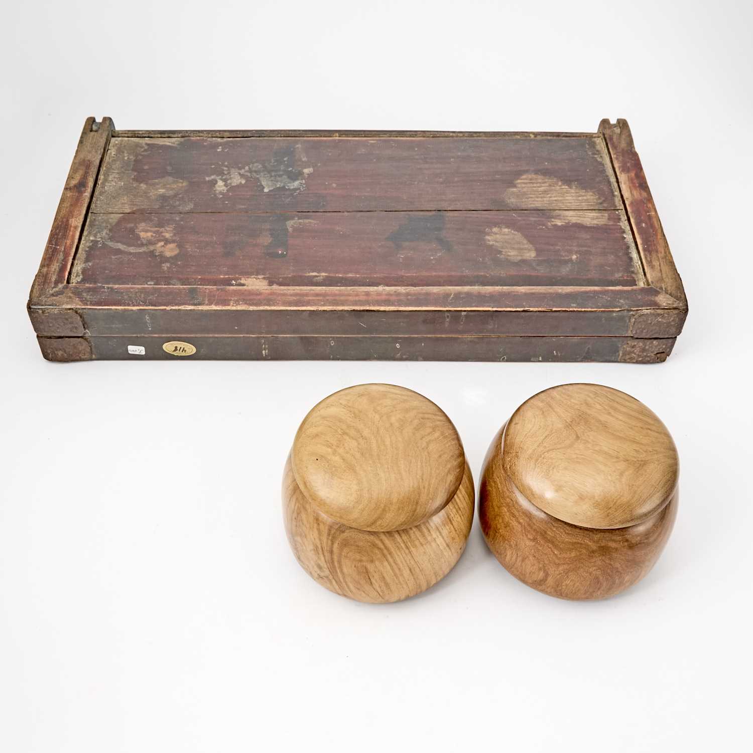 Lot 107 - A Chinese Carved 'Xiangqi' Chess Set