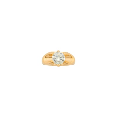 Lot 1062 - Gentleman's Gold and Diamond Ring