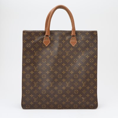 Lot 1160 - Louis Vuitton Monogram Canvas and Leather 'Sac Plat' Bag