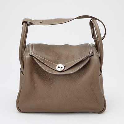 Lot 1178 - Hermès Etoupe Taurillon Clemence Leather 'Lindy' Bag