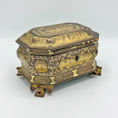Lot 1171 - Chinese Lacquered Export Jewelry Box