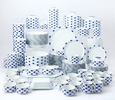 Lot 695 - Rosenthal Studio-Line Porcelain 'Corinth' Pattern Dinner Service