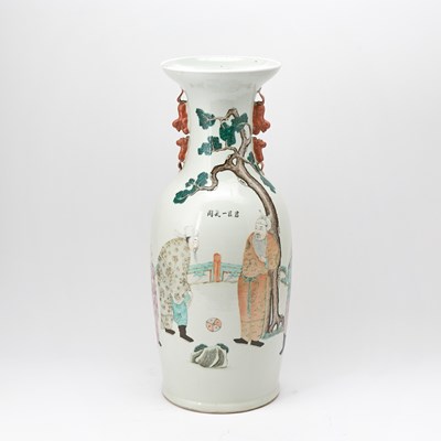 Lot 274 - A Large Chinese Enameled Porcelain Vase