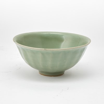 Lot 177 - A Chinese Longquan Celadon 'Chrysanthemum' Bowl