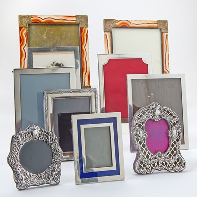 Lot 701 - Large Group of Photograph Frames