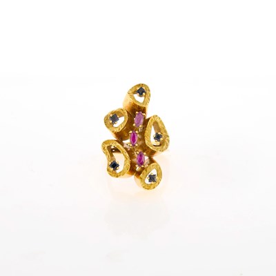 Lot 73 - Abstract Gold, Sapphire and Ruby Ring