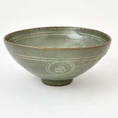 Lot 810 - A Korean Slip Inlaid Celadon Bowl