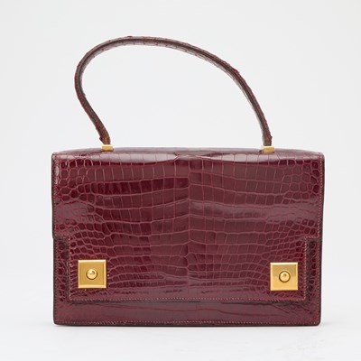 Lot 1176 - Hermès Burgundy Alligator 'Piano' Bag