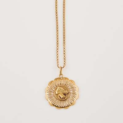 Lot 77 - Gold Pendant and Neck Chain, 18K 2 dwt. and 14K 4 dwt.