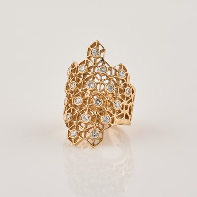 Lot 95 - Diamond Ring, 19 diamonds about 0.75 ct., 14K 8 dwt.