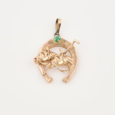 Lot 114 - Gold and Stone Pendant, 10K 2 dwt. all