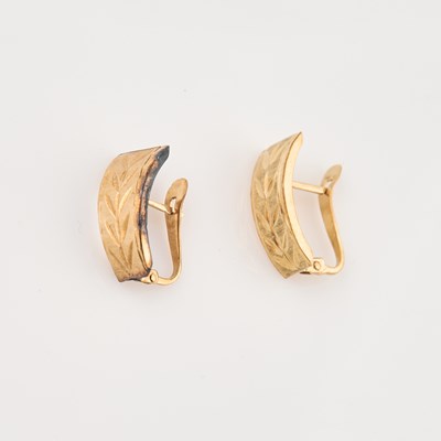 Lot 116 - Two Gold Earrings, 14K 1 dwt.
