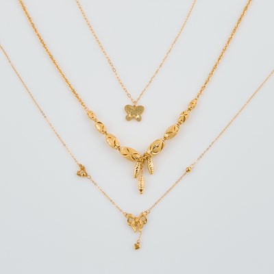 Lot 276 - Three Gold Necklaces, 22K 13 dwt.