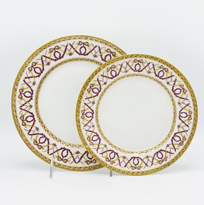Lot 1206 - French Gilt-Decorated Porcelain Part Luncheon Service