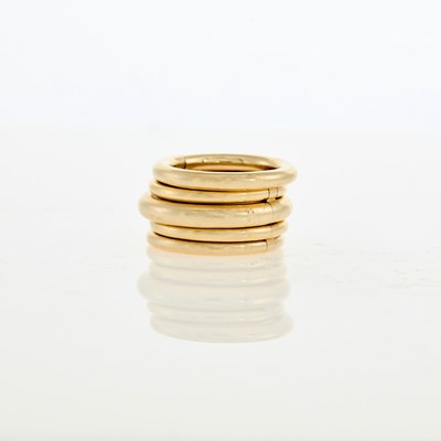 Lot 8 - Pomellato Stacking Band Ring