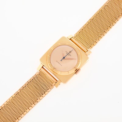 Lot 83 - Universal Geneve Gentleman's Rose Gold Wristwatch