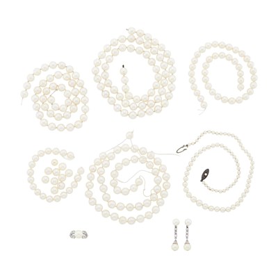 Lot 243 - Group of Cultured Pearl, Platinum, Silver and Diamond Jewelry and Fragments