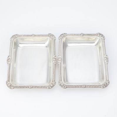 Lot 129 - Pair of George IV Sterling Silver Open Vegetable Dishes