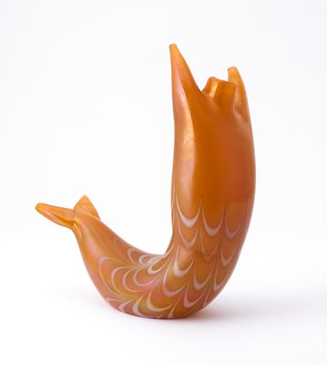 Lot 220 - Venini Style Blown and Iridescent Glass Sirena "A Rete" Vase