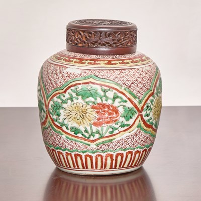 Lot 160 - Chinese Wucai Porcelain Jar