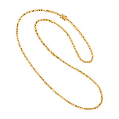 Lot 28 - Long Gold Chain Necklace