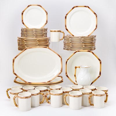 Lot 605 - Italian Ceramic Bamboo-Decorated Dinner Service