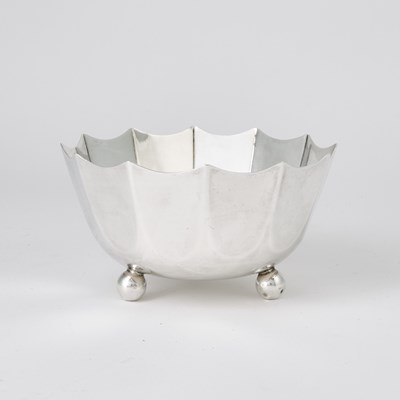 Lot 566 - Tiffany & Co. Sterling Silver Fluted Footed Bowl