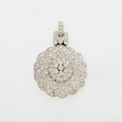 Lot 192 - White Gold and Diamond Pendant