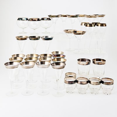 Lot 506 - Mid-Century Dorothy Thorpe Silver Band Glassware